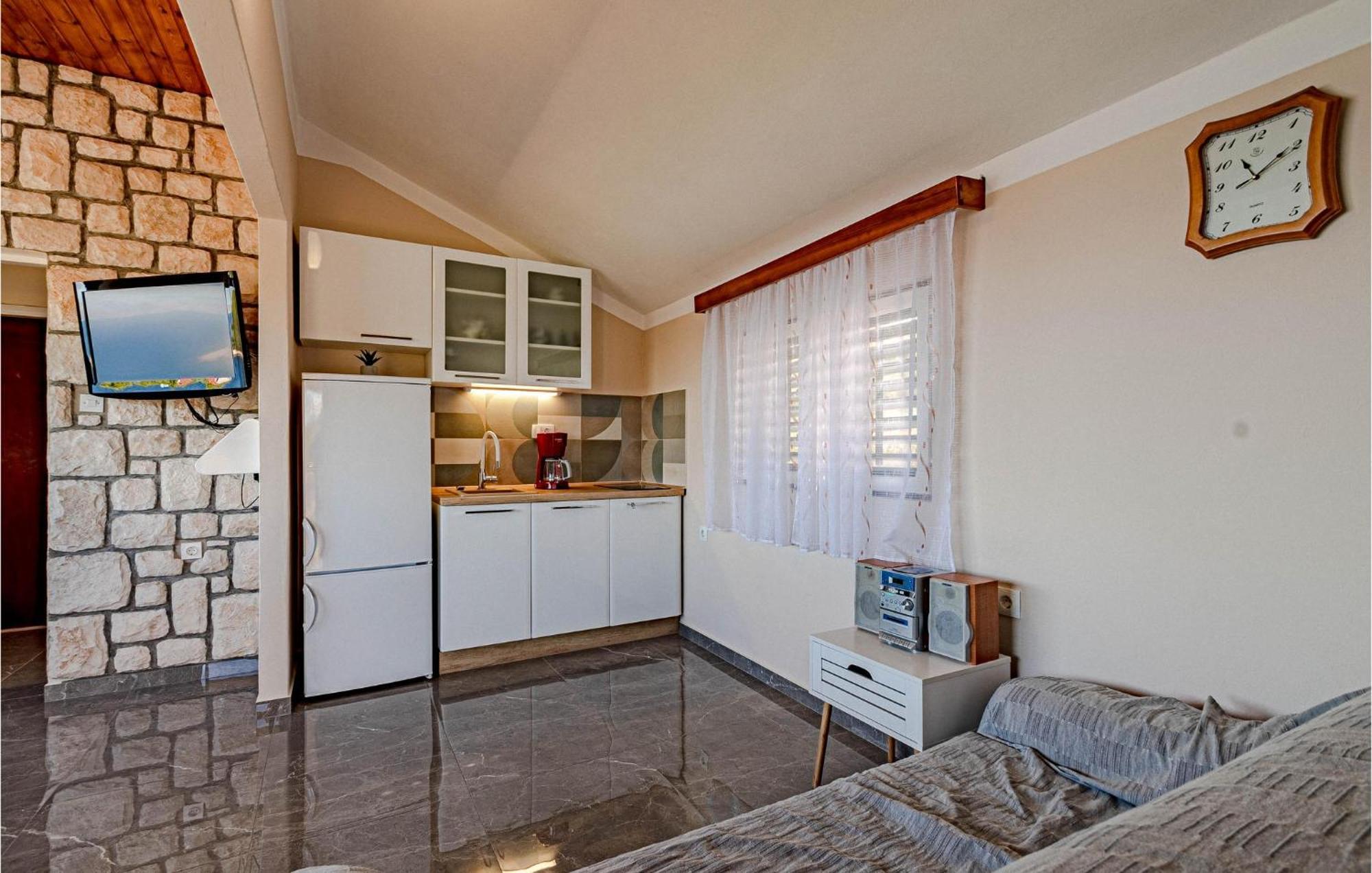 Nice Home In Tankaraca With House Sea View Vela Luka Dış mekan fotoğraf