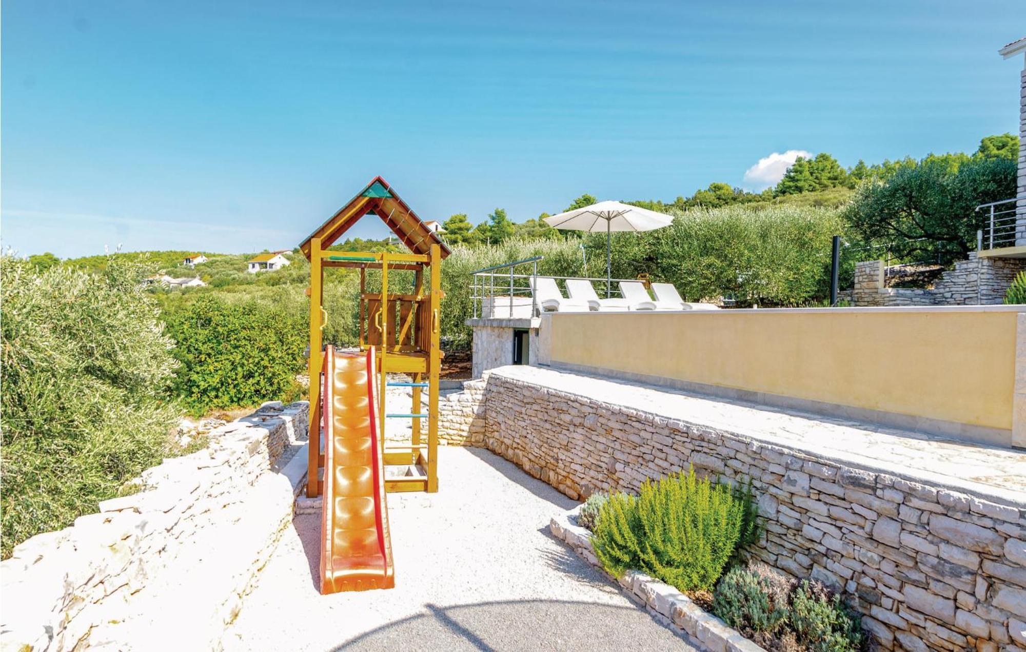 Nice Home In Tankaraca With House Sea View Vela Luka Dış mekan fotoğraf