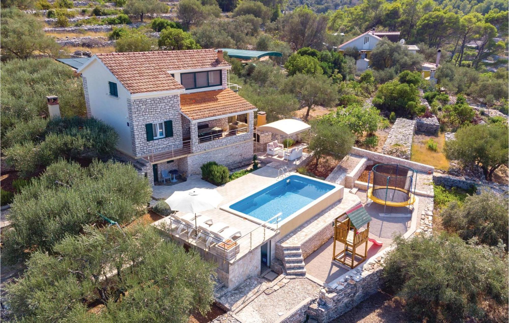 Nice Home In Tankaraca With House Sea View Vela Luka Dış mekan fotoğraf