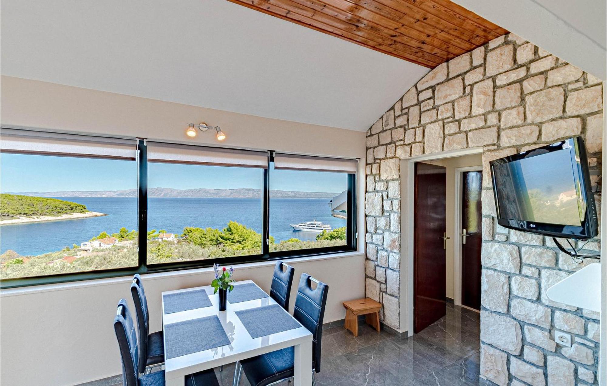 Nice Home In Tankaraca With House Sea View Vela Luka Dış mekan fotoğraf