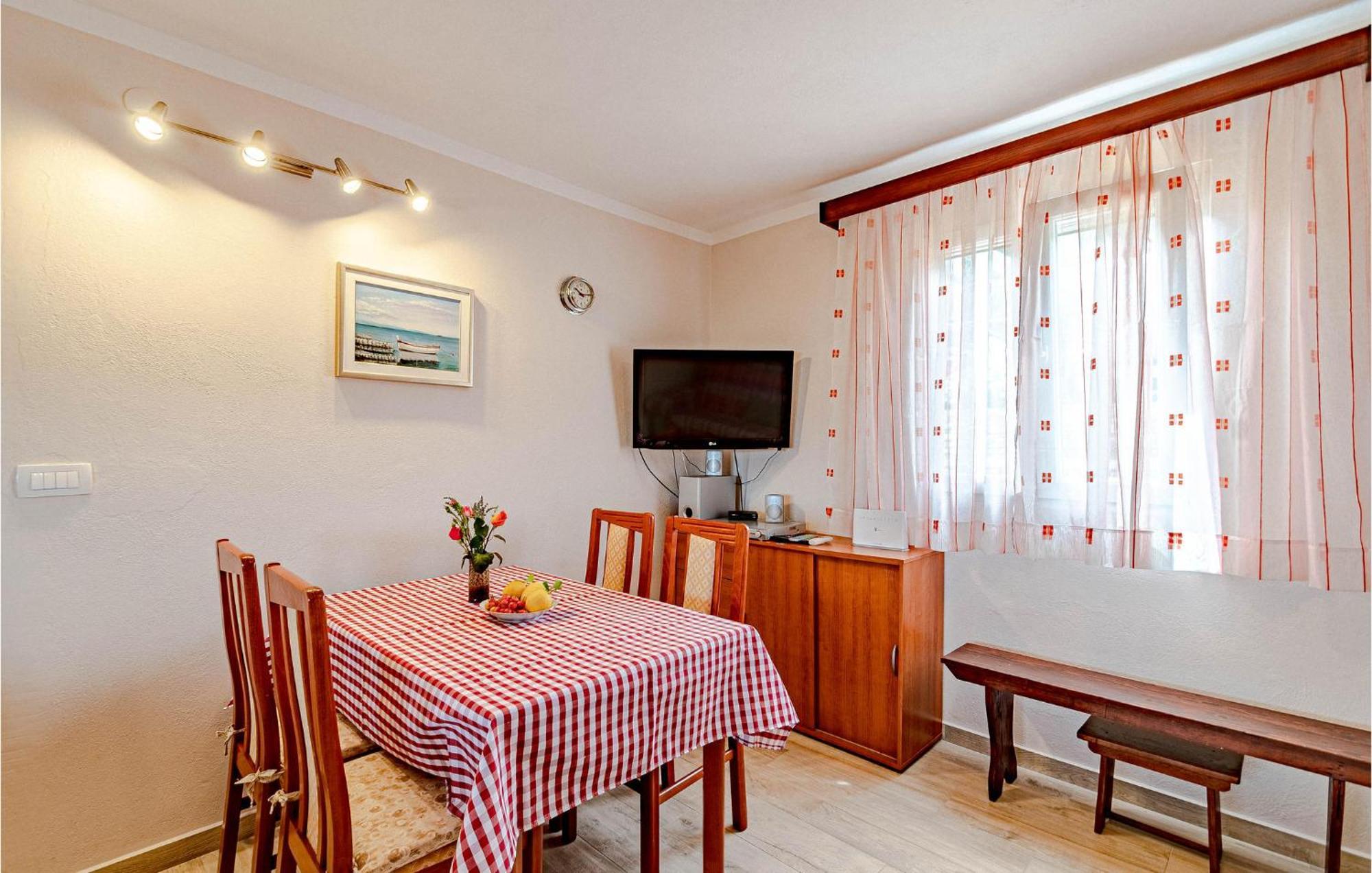 Nice Home In Tankaraca With House Sea View Vela Luka Dış mekan fotoğraf